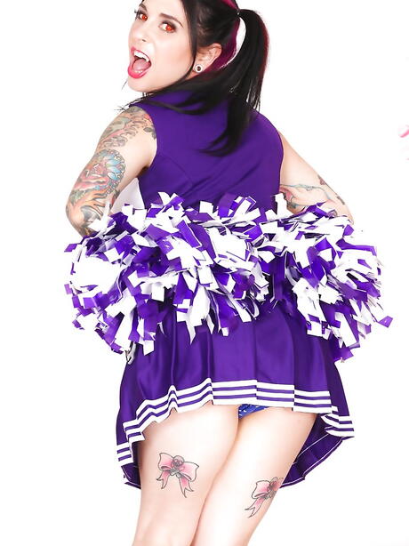 Very attractive american hottie Joanna Angel in underwear revealing her ass and spreading her legs 